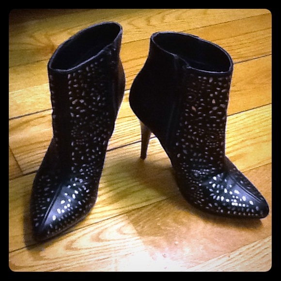 Shoes - Heeled Boots